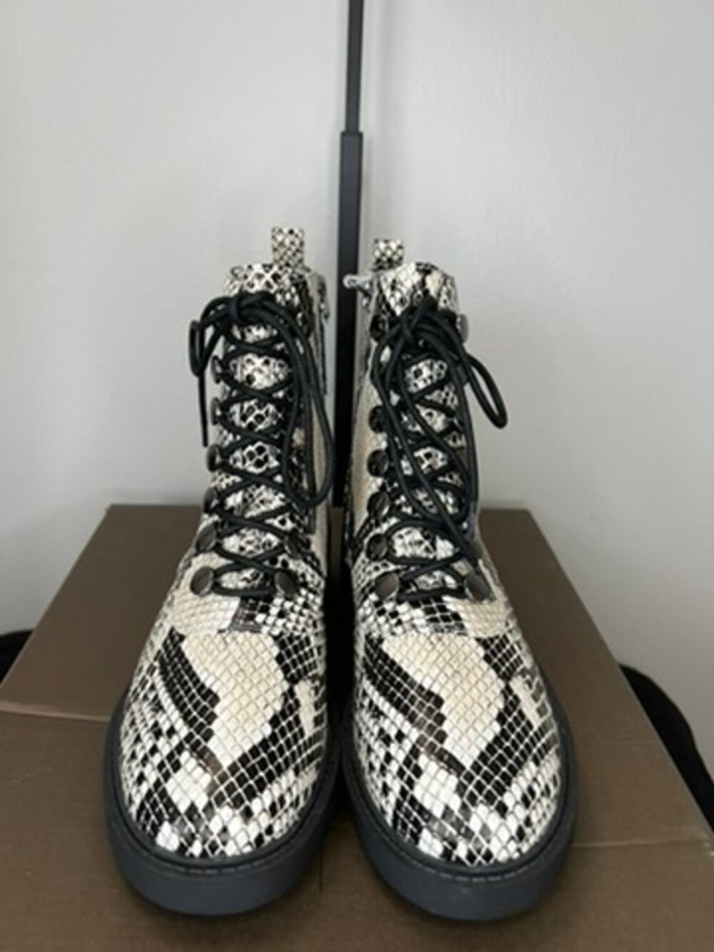 Linea Paolo Trinity Snake Print Leather Combat Boots Size 8.5 New Box